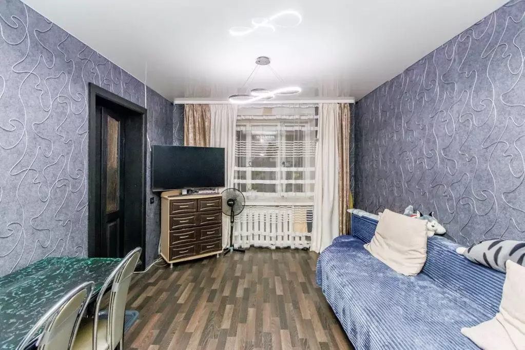 Комната Тюменская область, Тюмень Ставропольская ул., 19 (29.8 м) - Фото 1