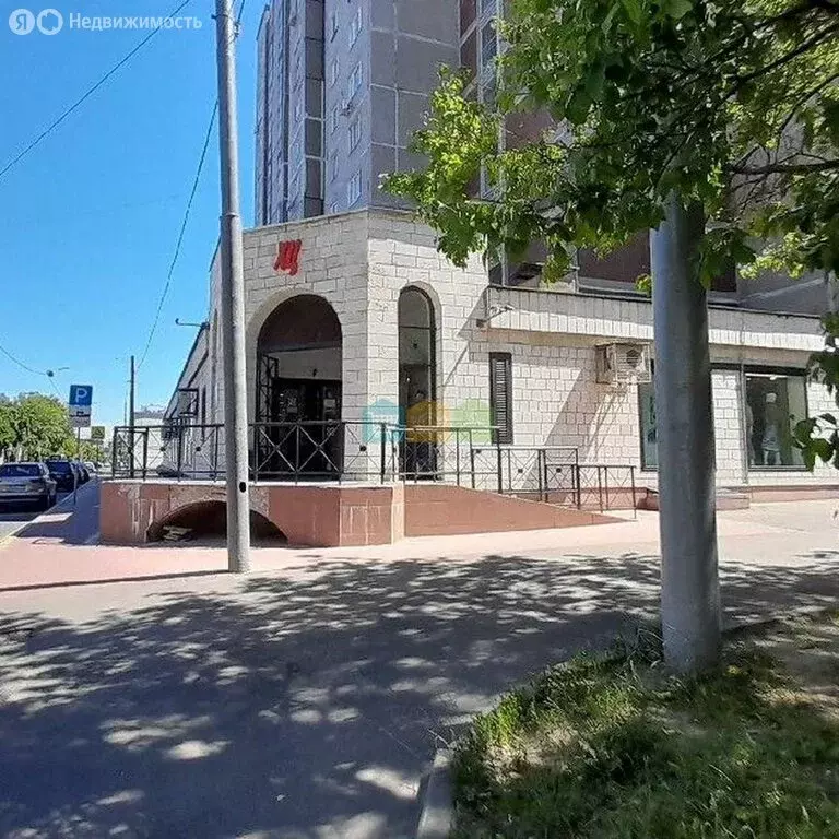 Торговая площадь (1200 м) - Фото 1