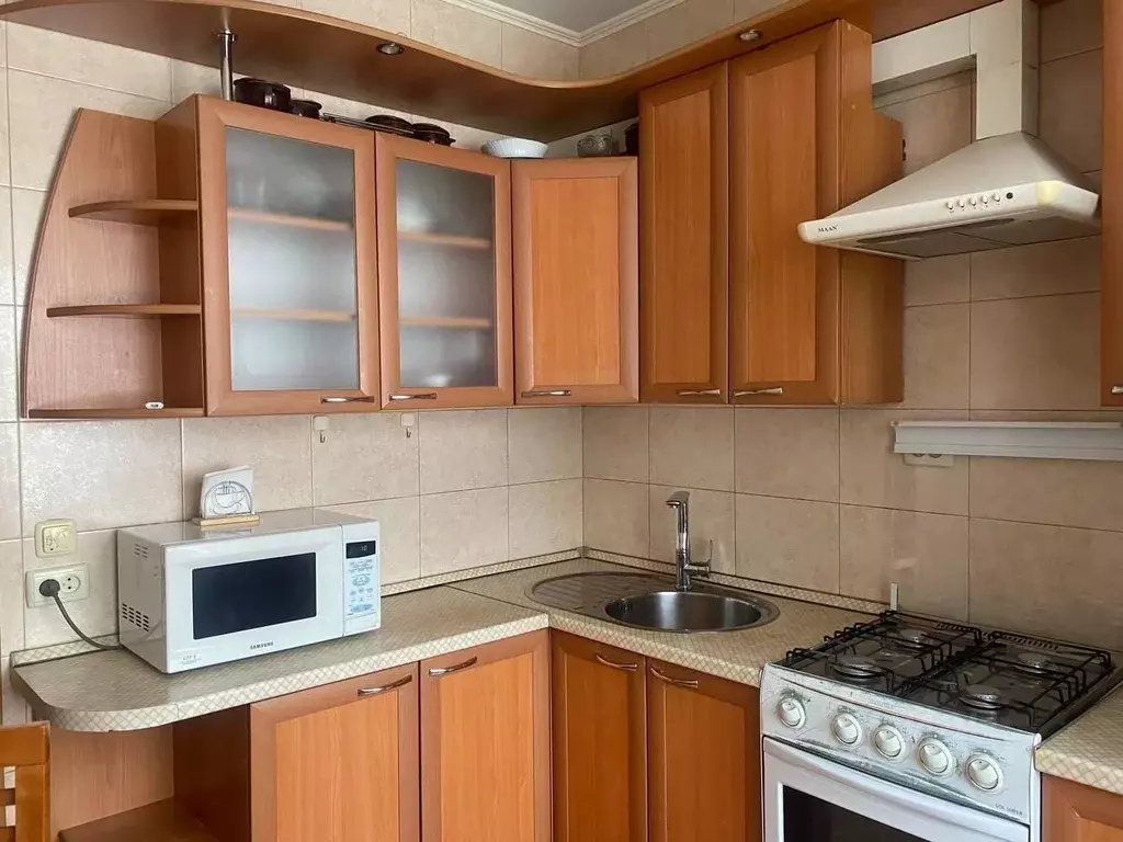2-к кв. Саратовская область, Саратов Топольчанская ул., 1 (54.0 м) - Фото 2