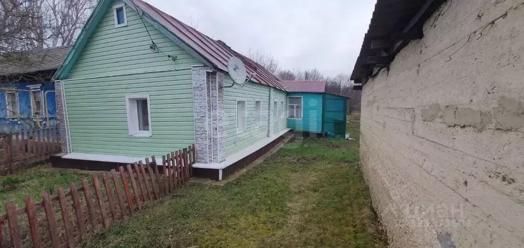 Дом в Липецкая область, Долгоруковский сельсовет, с. Братовщина ул. ... - Фото 2