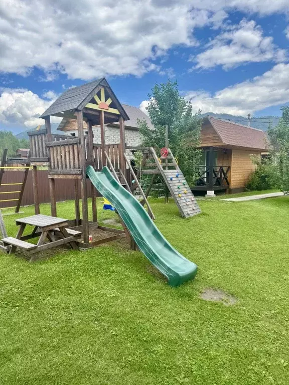 Дом в Алтай, Чемальский район, с. Чемал ул. Благодатная, 7 (25 м) - Фото 0