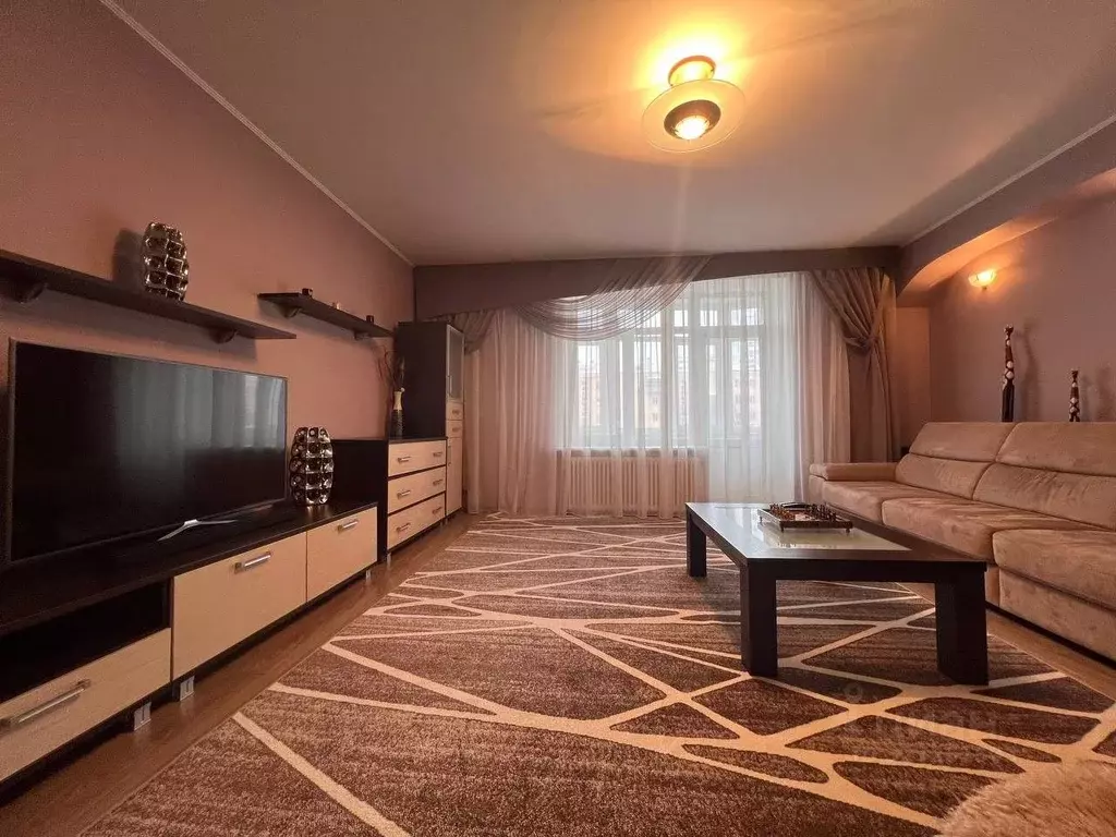 4-к кв. Челябинская область, Челябинск ул. Елькина, 43 (150.0 м) - Фото 2