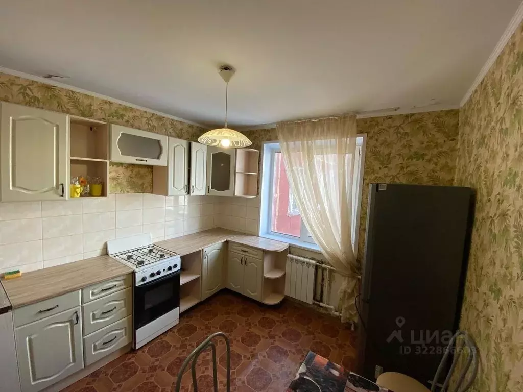 4-к кв. Орловская область, Орел ул. Революции, 30 (90.0 м) - Фото 2