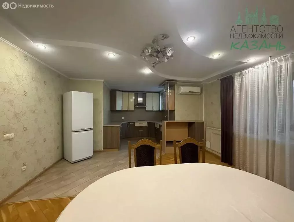 4-комнатная квартира: Казань, улица Исмаила Гаспринского, 29 (158 м) - Фото 2