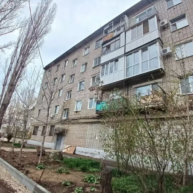 2-комнатная квартира: Энгельс, улица Колотилова, 8 (43.5 м) - Фото 1