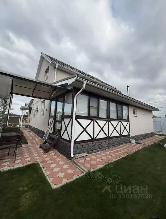 Коттедж в Ульяновская область, Ульяновск пер. 2-й Алашеева, 6 (105 м) - Фото 1