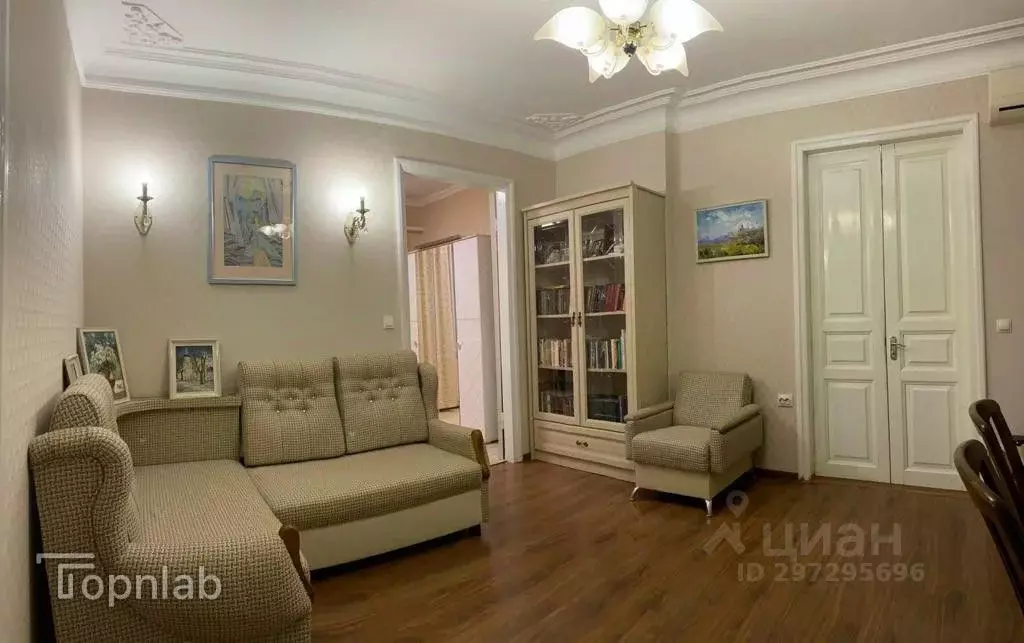 Дом в Краснодарский край, Ейск ул. Сергея Романа (80 м) - Фото 1