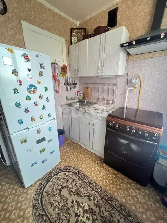 4-к кв. Белгородская область, Старый Оскол Приборостроитель мкр, 7 ... - Фото 0
