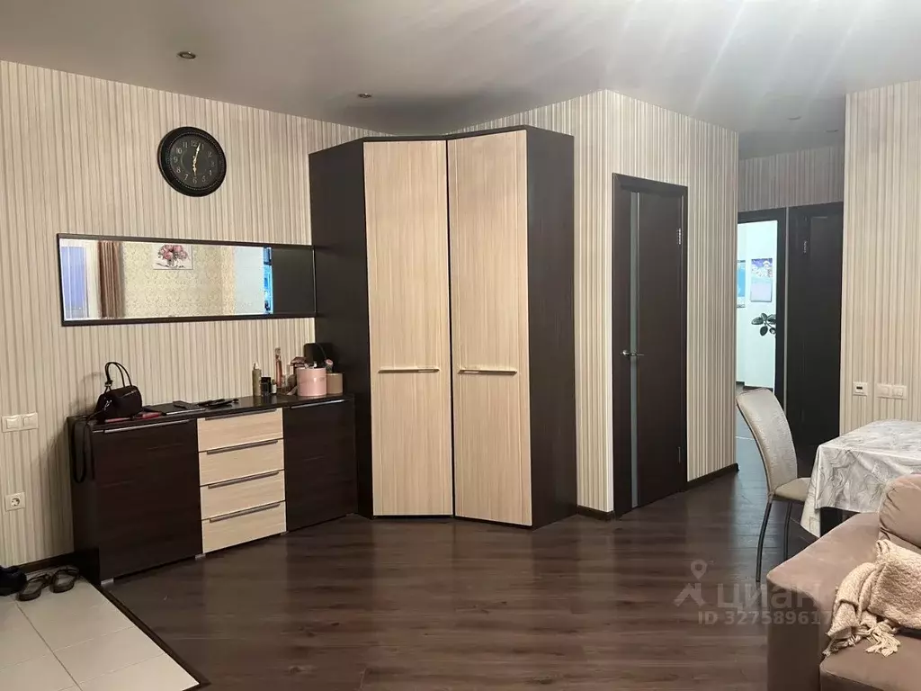 3-к кв. Волгоградская область, Волгоград ул. 51-й Гвардейской Дивизии, ... - Фото 1