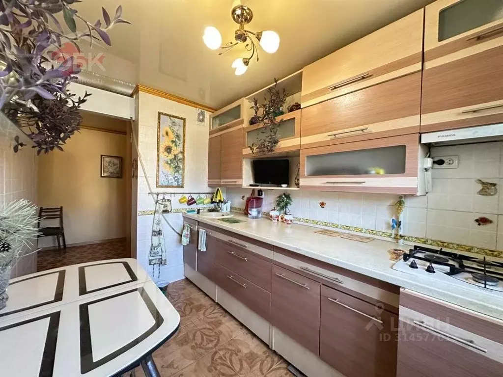 2-к кв. Крым, Евпатория городской округ, Новоозерное пгт ул. ... - Фото 0