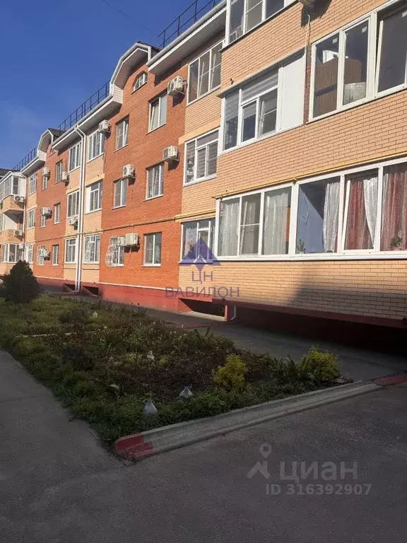 Студия Ростовская область, Волгодонск ул. Карла Маркса (30.0 м) - Фото 1