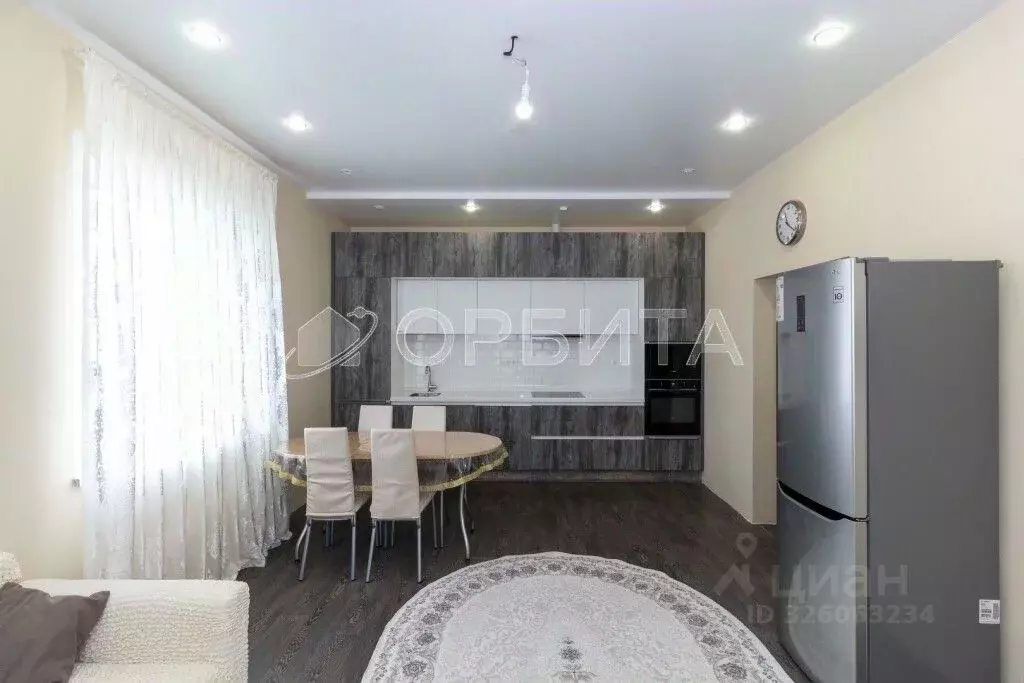 Дом в Тюменская область, Тюменский муниципальный округ, с. Успенка ул. ... - Фото 1