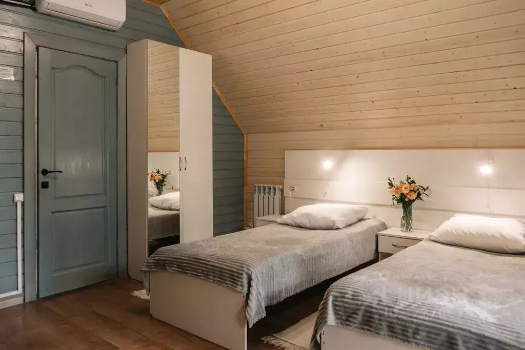 Дом в Алтай, Майминский район Р-256 Чуйский тракт, 469-й км, 1 (18 м) - Фото 2