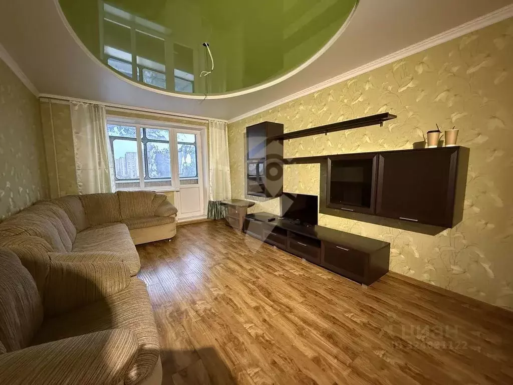 3-к кв. Белгородская область, Старый Оскол Зеленый Лог мкр, 1А (72.2 ... - Фото 1