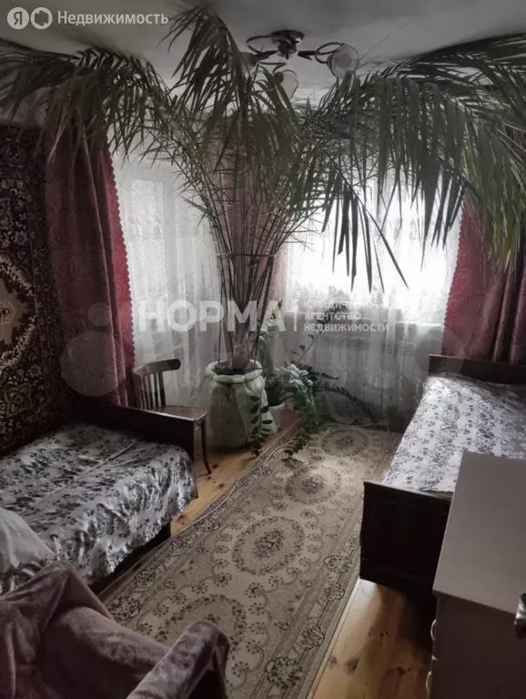 Дом в Октябрьский, Комсомольская улица (76.4 м) - Фото 0