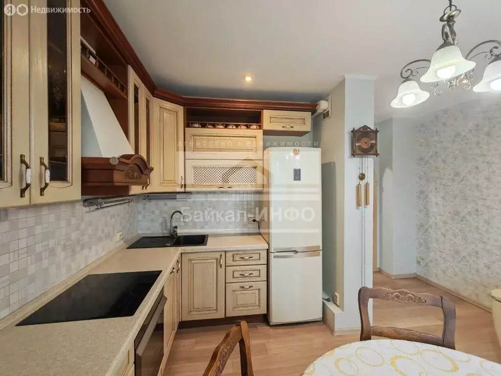 3-комнатная квартира: Иркутск, Красноказачья улица, 21 (78.4 м) - Фото 2