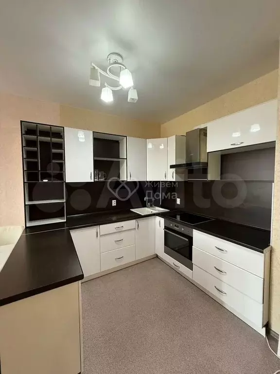 3-к. квартира, 65 м, 14/15 эт. - Фото 0