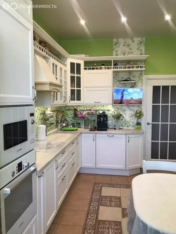 3-комнатная квартира: Санкт-Петербург, Богатырский проспект, 32к1 ... - Фото 2