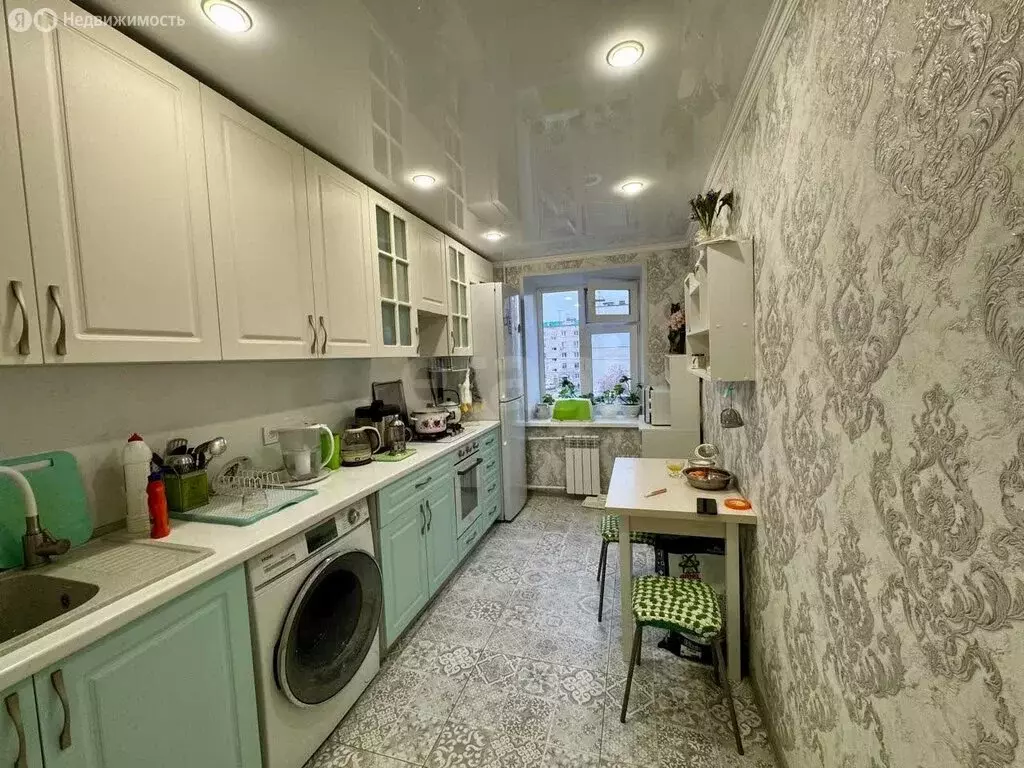 4-комнатная квартира: Стерлитамак, улица Худайбердина, 54 (75.4 м) - Фото 2