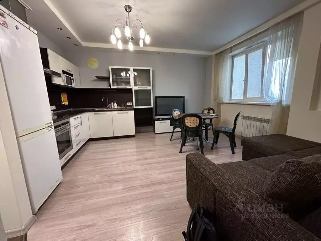 1-к кв. Самарская область, Самара Пионерская ул., 100 (50.0 м) - Фото 1