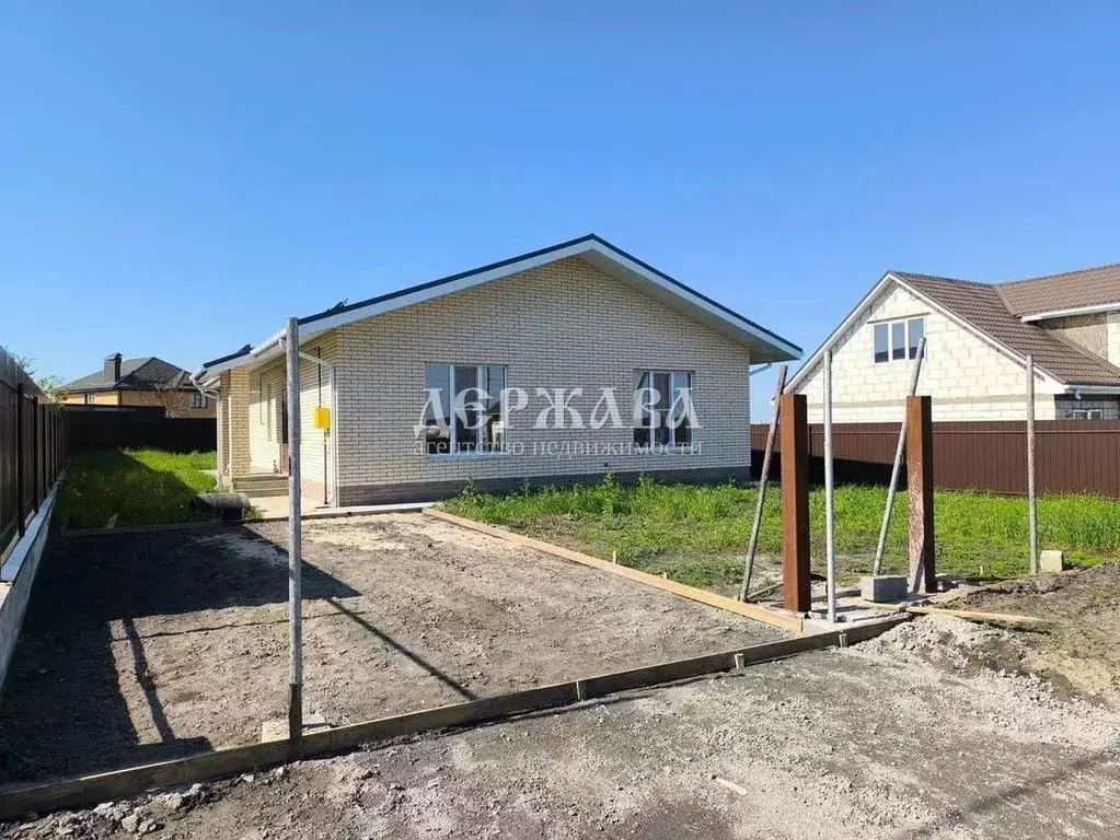 Коттедж в Белгородская область, Старый Оскол ул. Орловская, 54 (155 м) - Фото 1