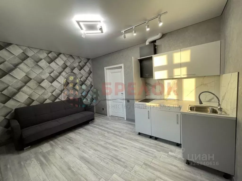 Студия Ростовская область, Ростов-на-Дону, Нахичевань ул. 26-я Линия, ... - Фото 1