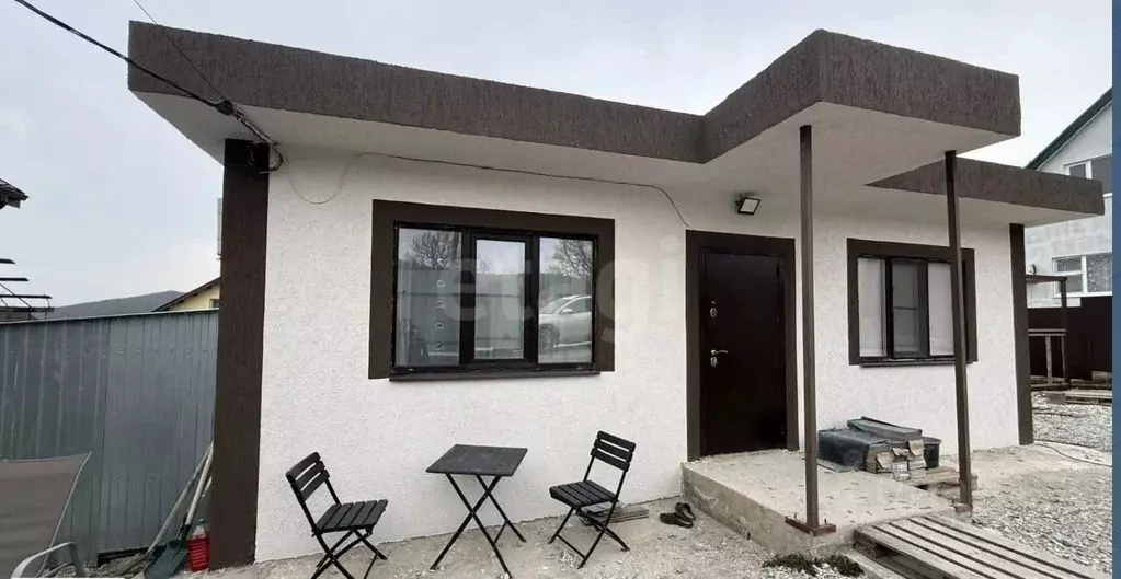 Дом в Краснодарский край, Новороссийск Звездный мкр, ул. 1-я ... - Фото 1