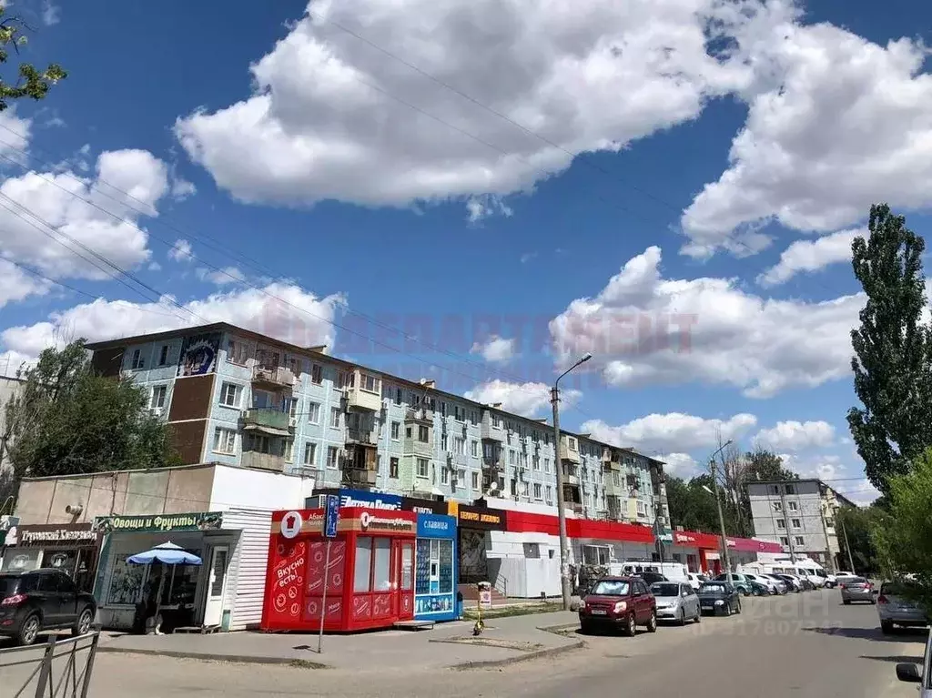 3-к кв. Астраханская область, Астрахань ул. Ботвина, 10 (58.1 м) - Фото 0