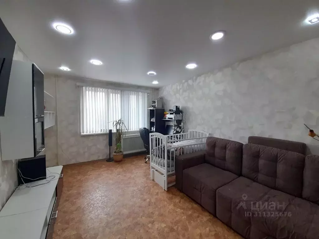 1-к кв. Владимирская область, Владимир Юбилейная ул., 76а (38.0 м) - Фото 0