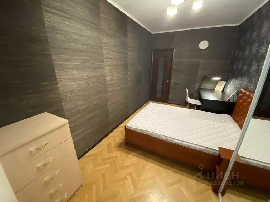 Комната Москва Ясеневая ул., 41К1 (15.0 м) - Фото 1