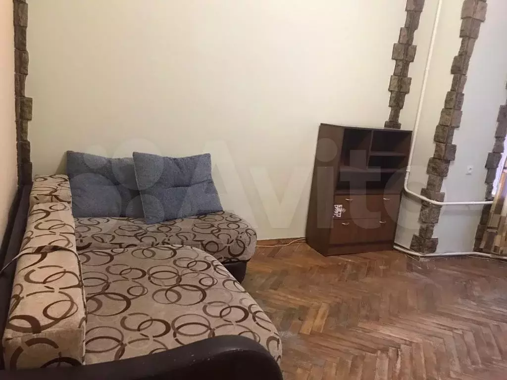 Комната 24,4 м в 5-к., 4/6 эт. - Фото 1