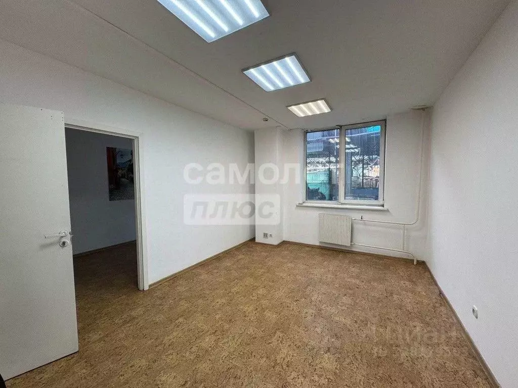 Офис в Челябинская область, Челябинск ул. 8 Марта, 54 (60 м) - Фото 2