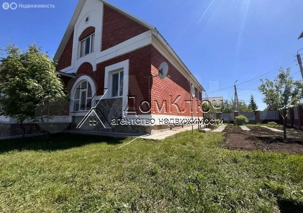 Дом в Кумертау, улица Невского (239 м) - Фото 1