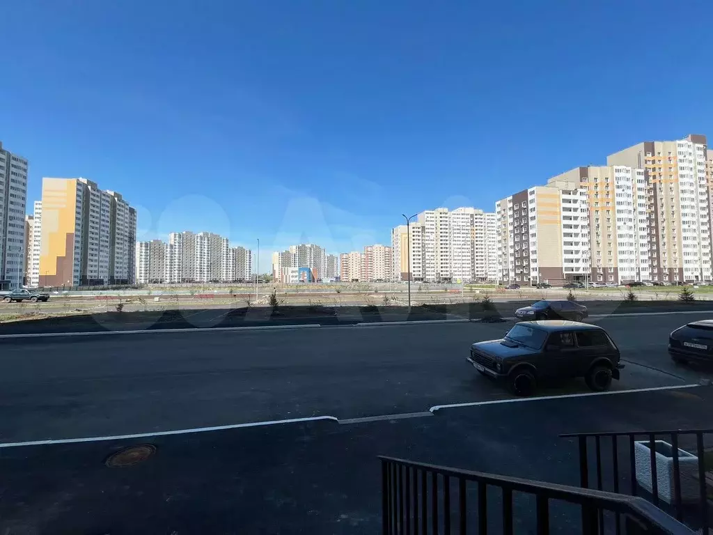 3-к. квартира, 92 м, 10/17 эт. - Фото 1