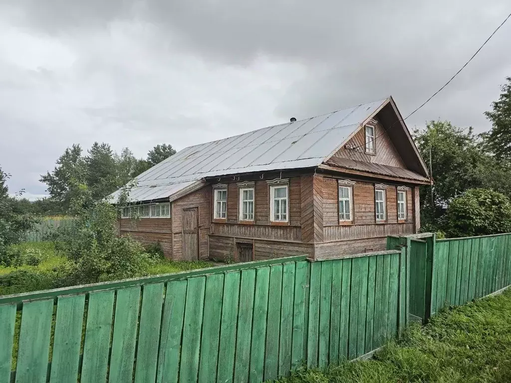 Дом в Вологодская область, Череповецкий район, Абакановское с/пос, д. ... - Фото 1