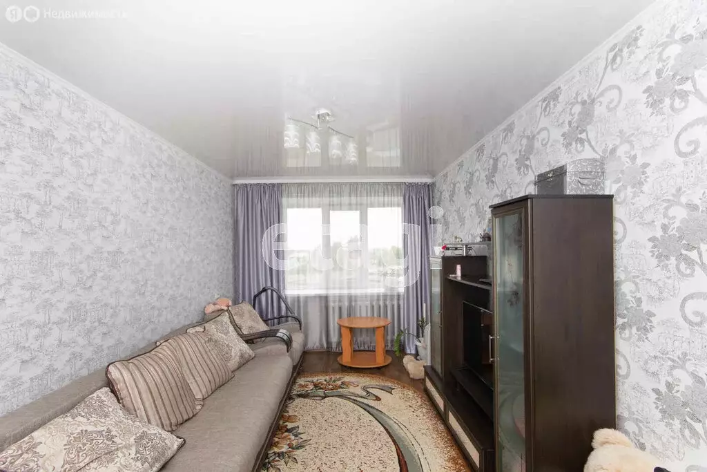 2-комнатная квартира: Ишим, улица Чехова, 9 (48 м) - Фото 1