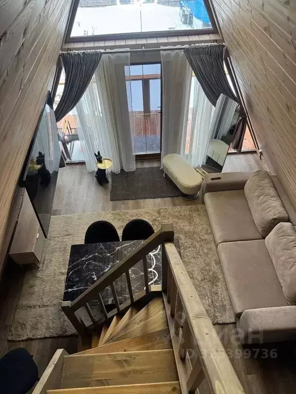 Дом в Иркутская область, Иркутский муниципальный округ, Листвянка рп ... - Фото 1