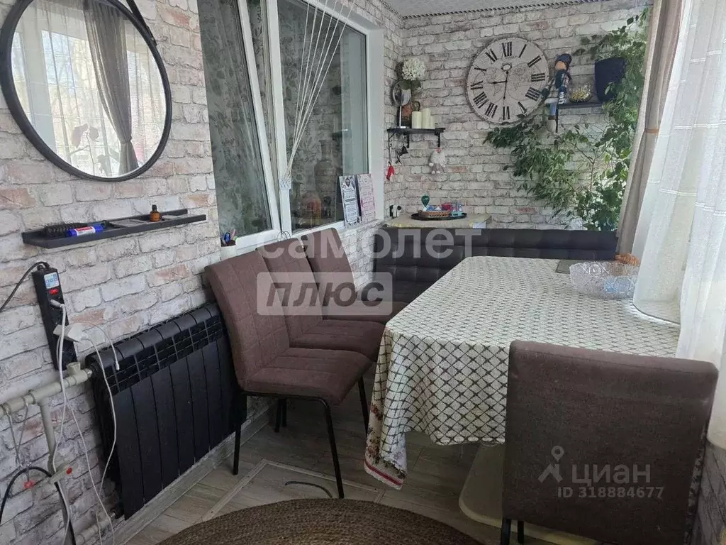 3-к кв. Курская область, Курск ул. Серегина, 21 (61.4 м) - Фото 0