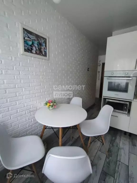 Продаётся 3-к квартира, 60 м - Фото 1