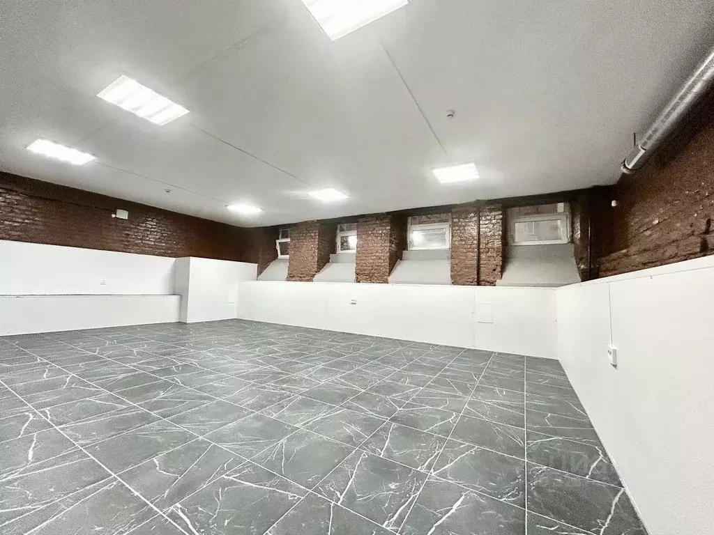 Помещение свободного назначения в Санкт-Петербург 7-я Васильевского ... - Фото 1