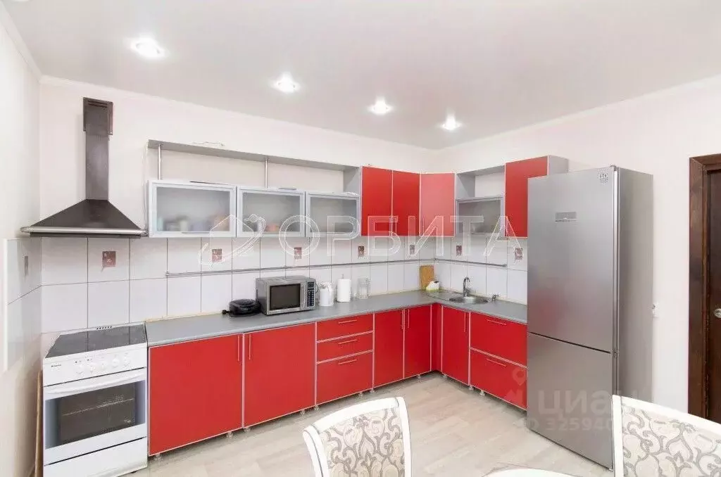 3-к кв. Тюменская область, Тюмень Первомайская ул., 60к1 (88.8 м) - Фото 1