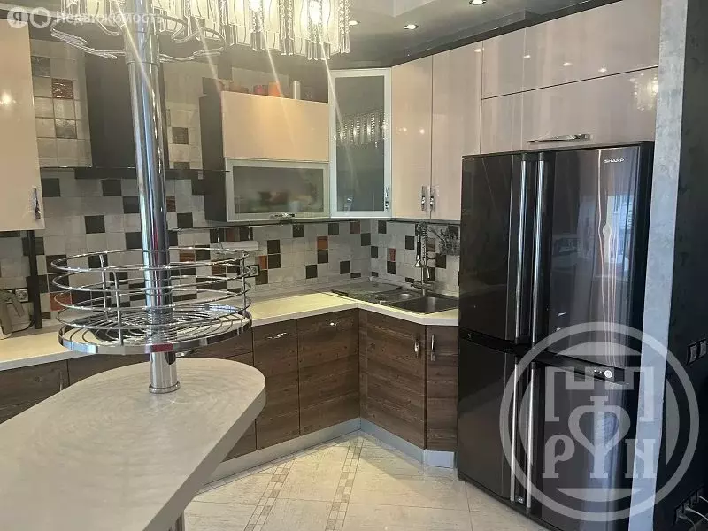 3-комнатная квартира: Сестрорецк, улица Александра Паншина, 21 (112 м) - Фото 0