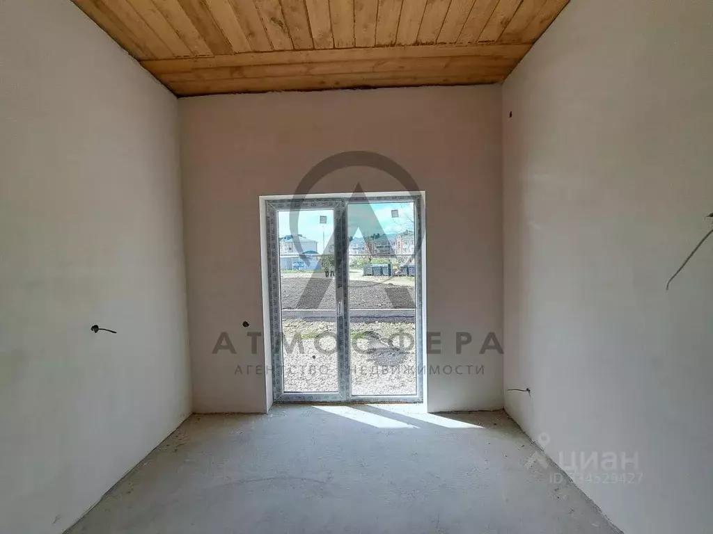 Таунхаус в Краснодарский край, Апшеронск Комсомольская ул., 133 (48 м) - Фото 1