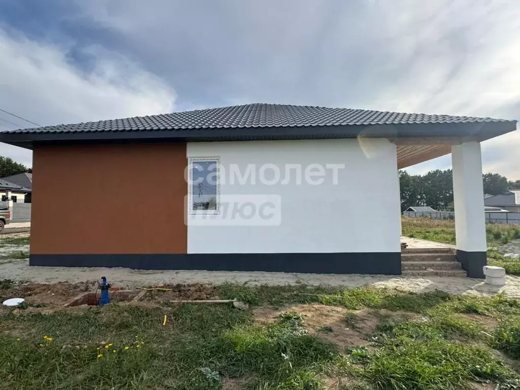 Дом в Курская область, Курский район, Моковский сельсовет, д. 1-я ... - Фото 2