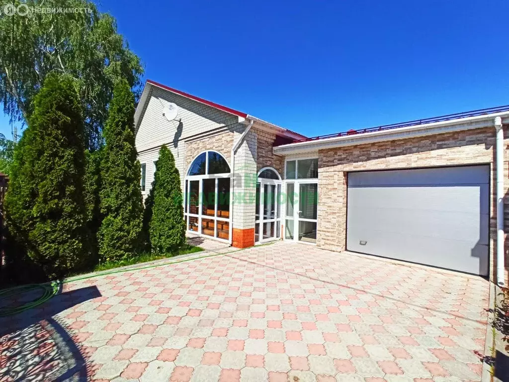 Дом в Балаково, Астраханская улица, 98А (136.8 м) - Фото 1