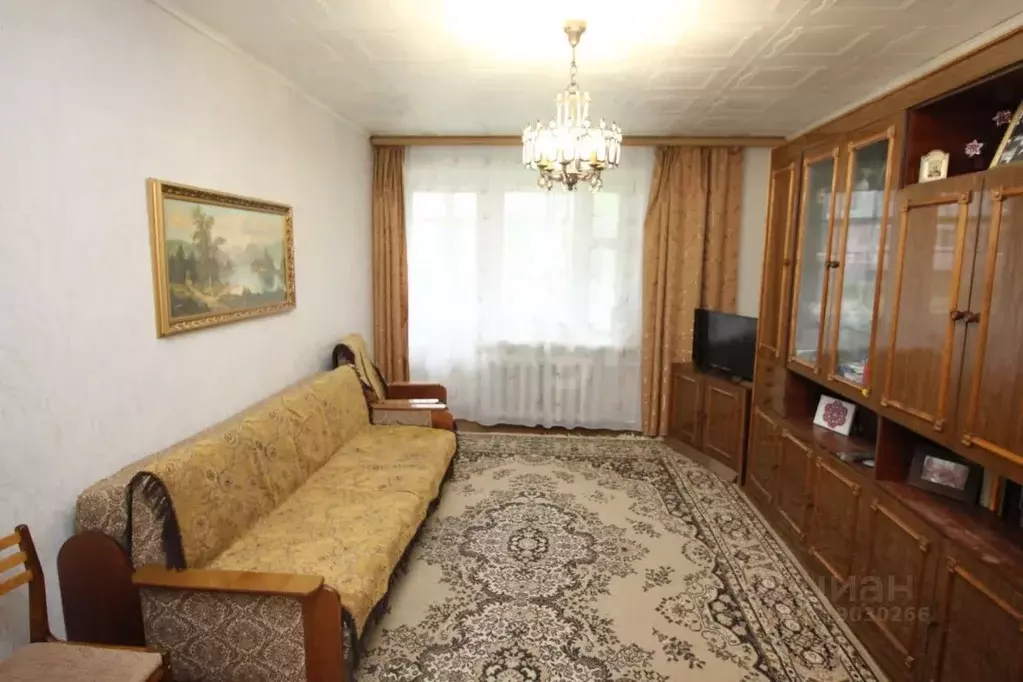 3-к кв. Вологодская область, Шексна рп ул. Шоссейная, 60 (58.2 м) - Фото 0