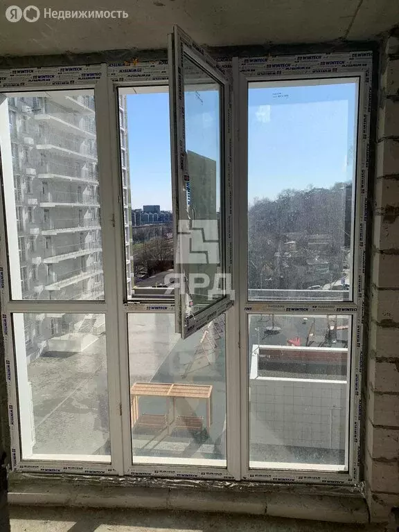 Квартира-студия: Ростов-на-Дону, Привокзальная улица, 3 (50.5 м) - Фото 2