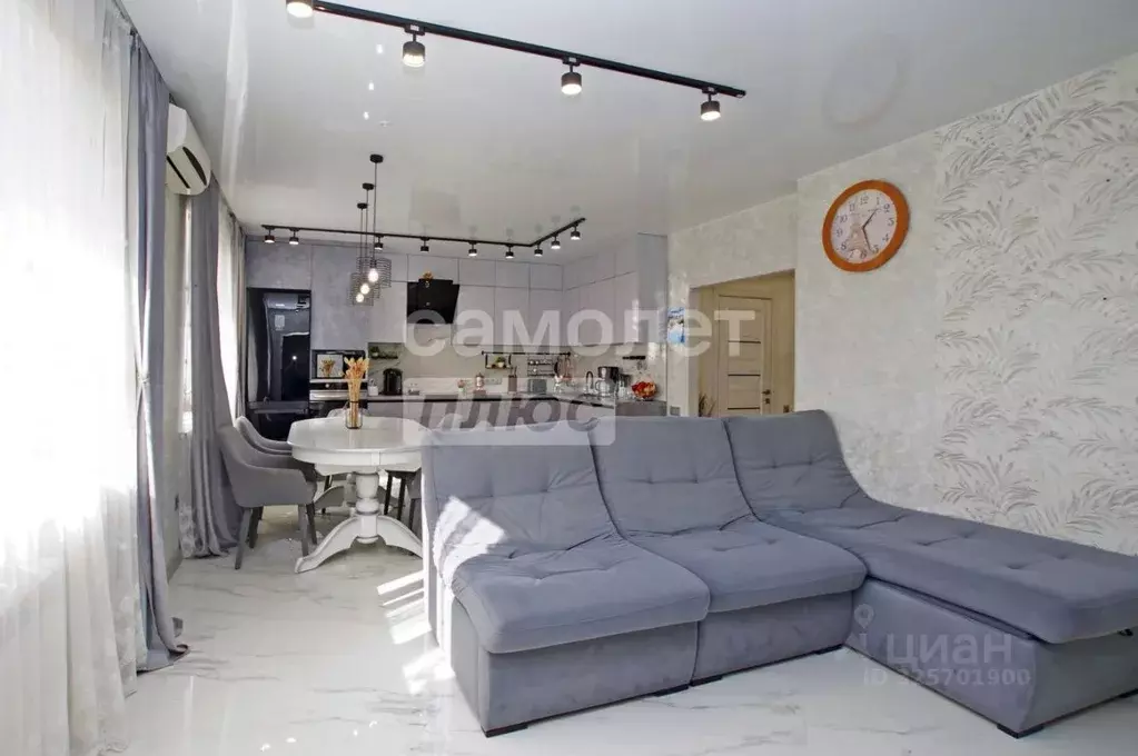 4-к кв. Омская область, Омск просп. Комарова, 16 (110.0 м) - Фото 2