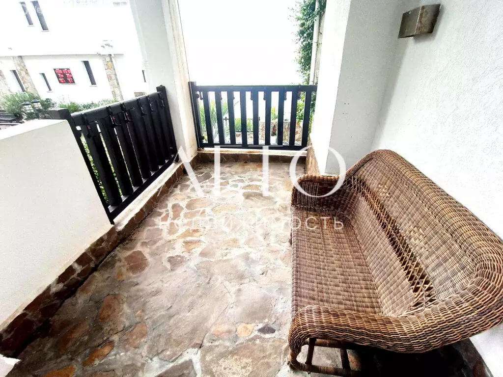 3-комнатная квартира: Сочи, микрорайон Новый Сочи, улица Пирогова, ... - Фото 1