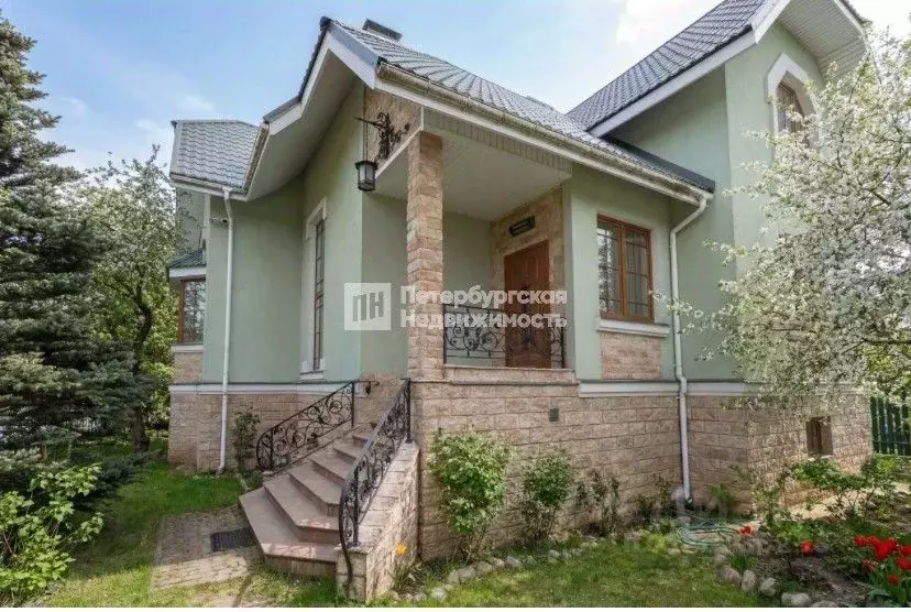 Дом в Санкт-Петербург, Санкт-Петербург, Петергоф ул. Лесная, 97 (324 ... - Фото 1